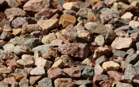 Jaki kamień na podjazd - wybierz trwały i estetyczny materiał