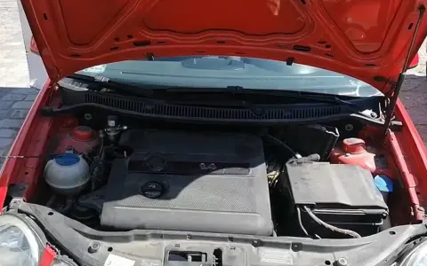 Jaki płyn do chłodnicy VW Polo? Uniknij kosztownych błędów!