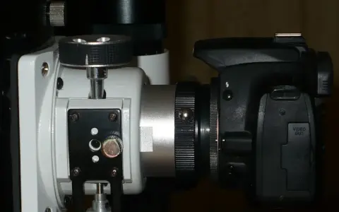 Jak podłączyć aparat do teleskopu i uzyskać niesamowite zdjęcia
