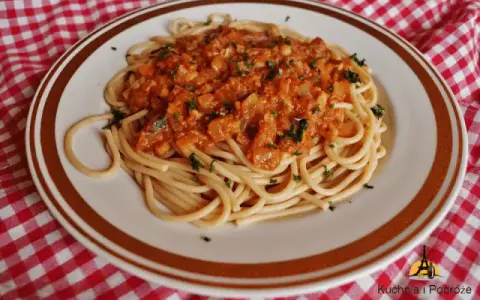 Spaghetti z rybą: Szybkie przepisy, sekrety smaku i rady mistrza!