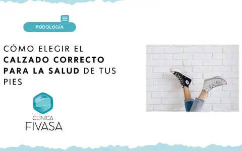 Cómo elegir el mejor calzado para trabajar en hospital. Dos pies con zapatillas, uno negro y otro blanco, contra una pared de ladrillos.