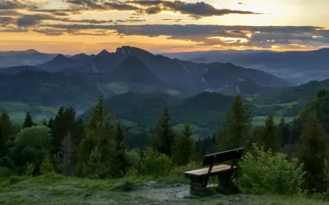 Wysoki Wierch: Szlaki, widoki 360°. Zaplanuj idealną wyprawę w Pieniny.