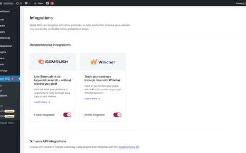 Interface d'administration WordPress, section Yoast SEO. Intégrations Semrush et Wincher pour améliorer le référencement site WordPress.