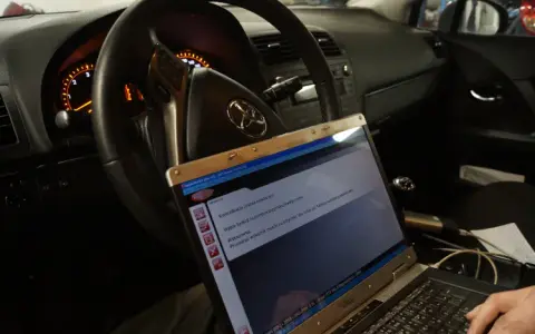Czy chip tuning zmniejsza spalanie? Sprawdź, jak oszczędzać paliwo