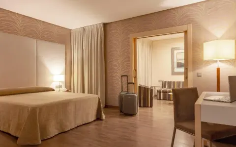 Hotel Macià Doñana: Tu guía para una estancia perfecta en Sanlúcar