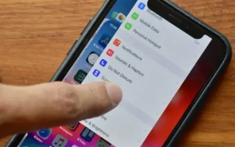 Jak ustawić kod na aplikacje iPhone, aby zwiększyć bezpieczeństwo danych