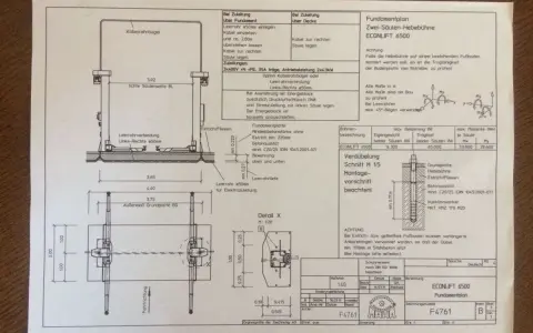 Plan fundamentu pod podnośnik dwukolumnowy ECONLIFT 6500, z wymiarami i detalami montażu.
