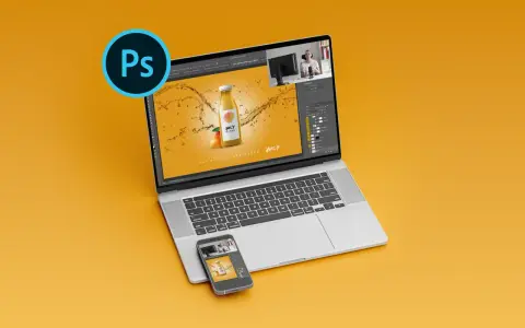 Nauka Photoshopa: tworzenie reklamy napoju na laptopie i telefonie.