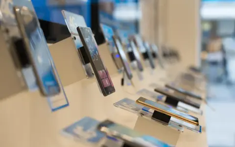Smartphone ohne Vertrag kaufen: Volle Kontrolle & Geld sparen