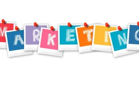Fotos de colores con letras que forman "MARKETING". Así se ve el marketing 2.0: interactivo y visual.