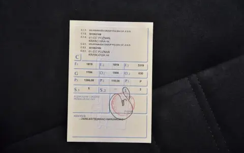 Tymczasowy dowód rejestracyjny z danymi pojazdu i adnotacją "ZAREJESTROWANO WARUNKOWO".