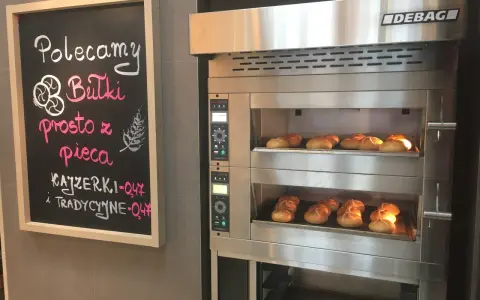 Świeże pieczywo półcukiernicze, bułki i kajzerki prosto z pieca Debag.