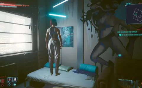 W pokoju w stylu trzecia część nocy cyberpunk, dziewczyna w sportowym stroju stoi na łóżku. Na ścianie wisi plakat i mural.