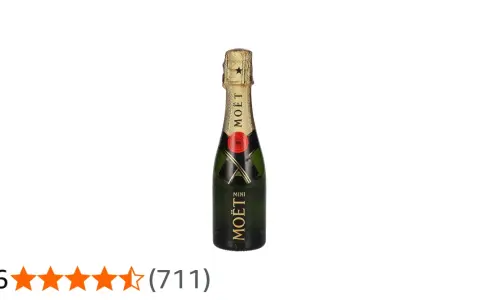 Mini Moët & Chandon Champagnerflasche mit goldenem Etikett und rotem Siegel.