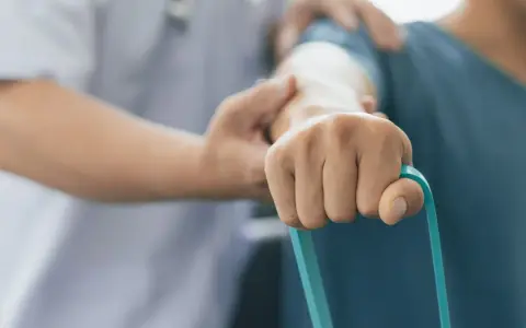 Rehabilitacja szpitalna ile razy w roku? Sprawdź swoje prawa i możliwości