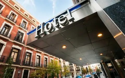 Hotel Gran Versalles Covarrubias: ¿Tu escapada perfecta en Castilla?