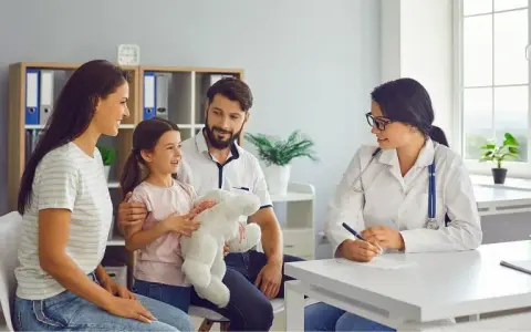 Pediatra: Kompleksowa opieka nad dzieckiem od narodzin do 18 lat