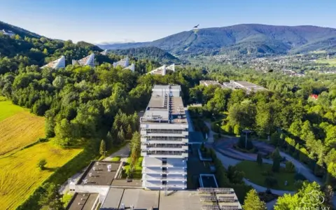 Co jest potrzebne na rehabilitację? Gotowa lista do sanatorium i nie tylko