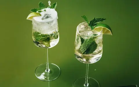 Drink Prosecco Sprite: Jak zrobić Hugo Spritz w minutę?
