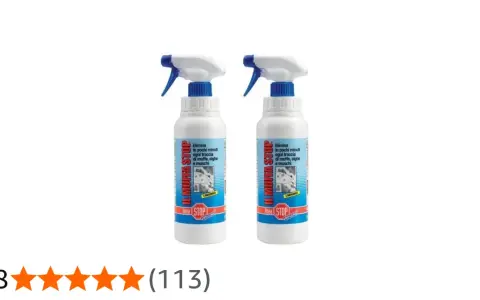 Due flaconi spray "Il Muffa Stop" per eliminare la condensa in bagno e ogni traccia di muffa, alghe e muschi.