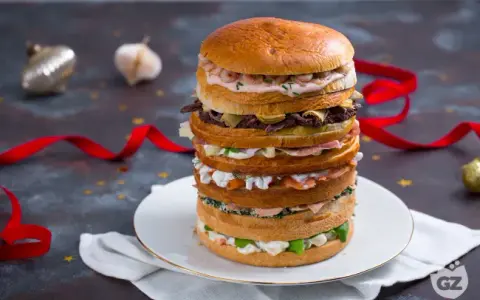 Panettone Gastronomico: Farciture Facili per un Antipasto Perfetto
