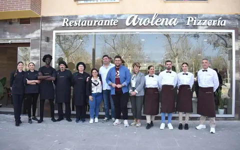 Pizzería Arolena: ¿Dónde probar la mejor fusión en Granada?