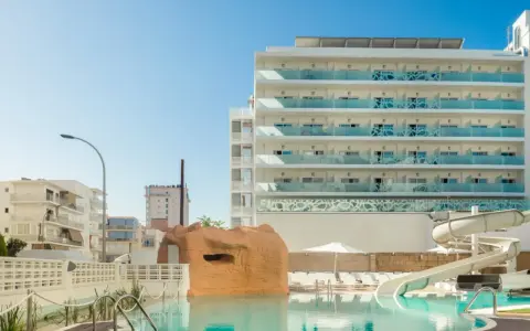 Hotel Magic Villa Luz Gandía: ¿Tu resort ideal? Guía completa
