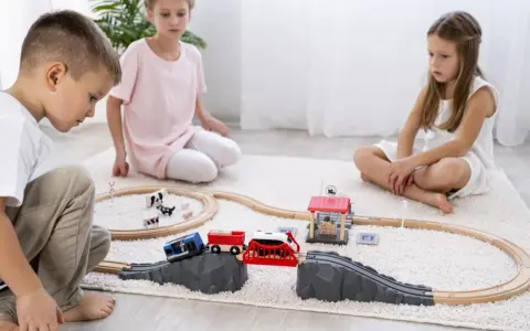 Pociąg-zabawka: jak wybrać idealny model dla dziecka? Poradnik