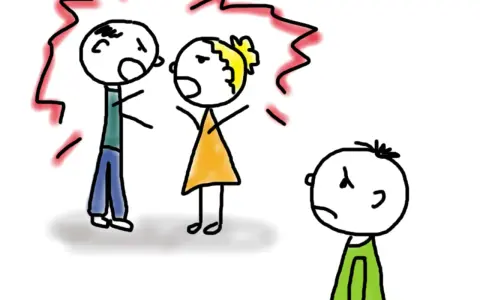 Zwei Figuren streiten sich aggressiv, während ein Kind traurig zusieht.