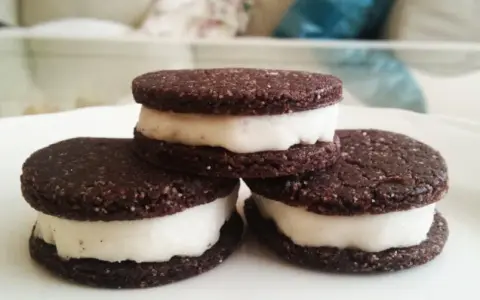 Czy Oreo jest wegańskie? Sprawdź, co musisz wiedzieć o składzie