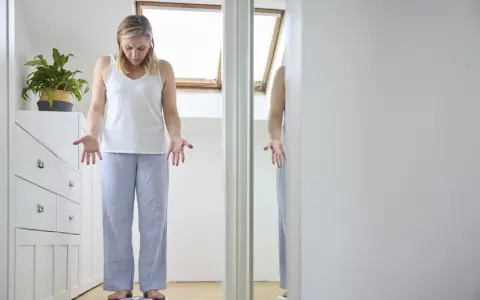 Menopauza bez tycia? Skuteczne leki i strategie dla Twojej wagi
