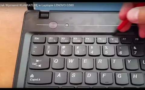 Jak wymienić klawiaturę w laptopie i uniknąć typowych błędów