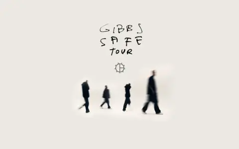 Gibbs Safe Tour. Cztery postacie w ruchu na białym tle.