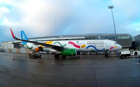 Wizz Air: przewóz alkoholu limity, zasady i unikanie problemów