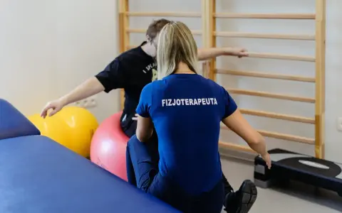 Złamanie kości: Jak skutecznie uśmierzyć ból i przyspieszyć zrost?