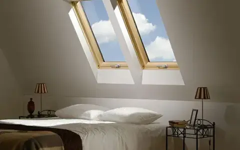 Jak uszczelnić okna dachowe Velux i uniknąć przecieków i zimna