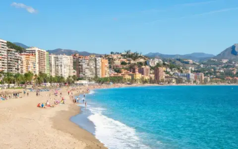 Costa del Sol: Die besten Seebäder nahe Malaga finden