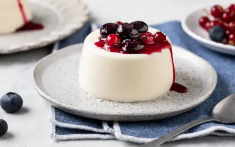 Panna Cotta Perfetta: Ricetta, Errori e Varianti Golose