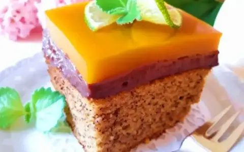 Szybkie ciasto z bananami i budyniem, z pomarańczową galaretką i limonką. Idealne na deser!