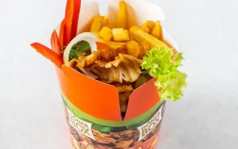 Kebab box: Ile ma kalorii i jak go odchudzić?
