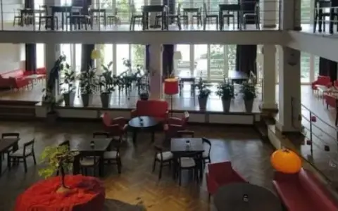 Gdzie zjeść w Węgorzewie? Odkryj najlepsze miejsca na posiłek