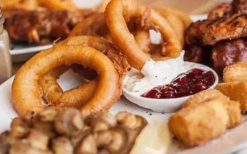 Gdzie zjeść w Inowrocławiu? Odkryj najlepsze restauracje i smaki