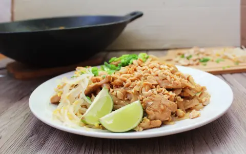 Jaki makaron do pad thai: wybierz najlepszy ryżowy makaron i uniknij błędów