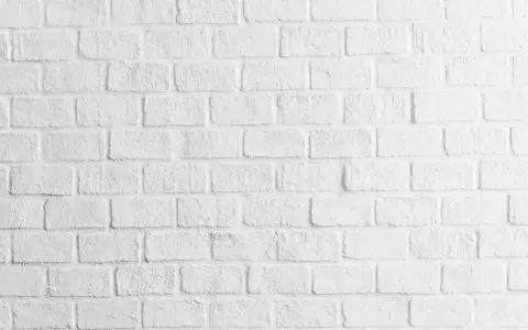 Jak pomalować cegłę na ścianie - uniknij najczęstszych błędów