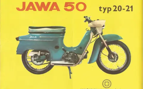 Jawa 50 typ 20-21, błękitny motorower z lat 60. na żółtym tle.
