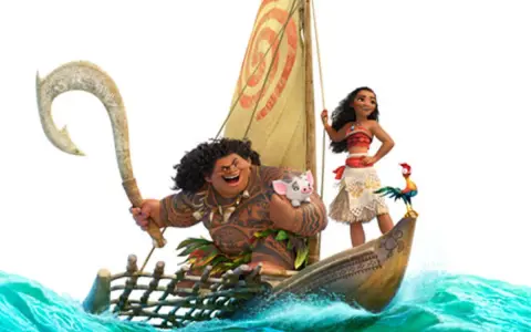 Maui, Vaiana und Schweinchen auf einem Boot im Meer.