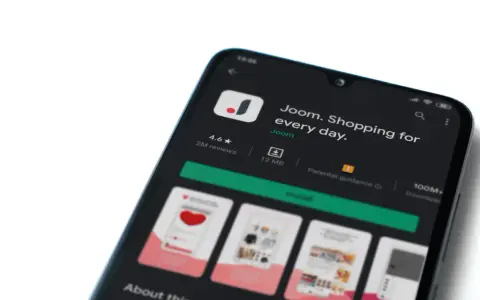 Co to jest aplikacja Joom i jak może ułatwić zakupy online?