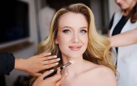 Braut Make-up: Perfekte Tipps für einen natürlichen Hochzeitslook