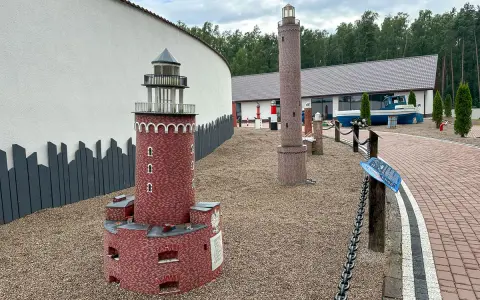 Łeba: Co zwiedzić? Przewodnik po atrakcjach na każdą pogodę!