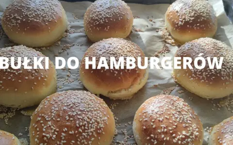 Jak podgrzać bułki do hamburgerów w piekarniku, by były chrupiące?